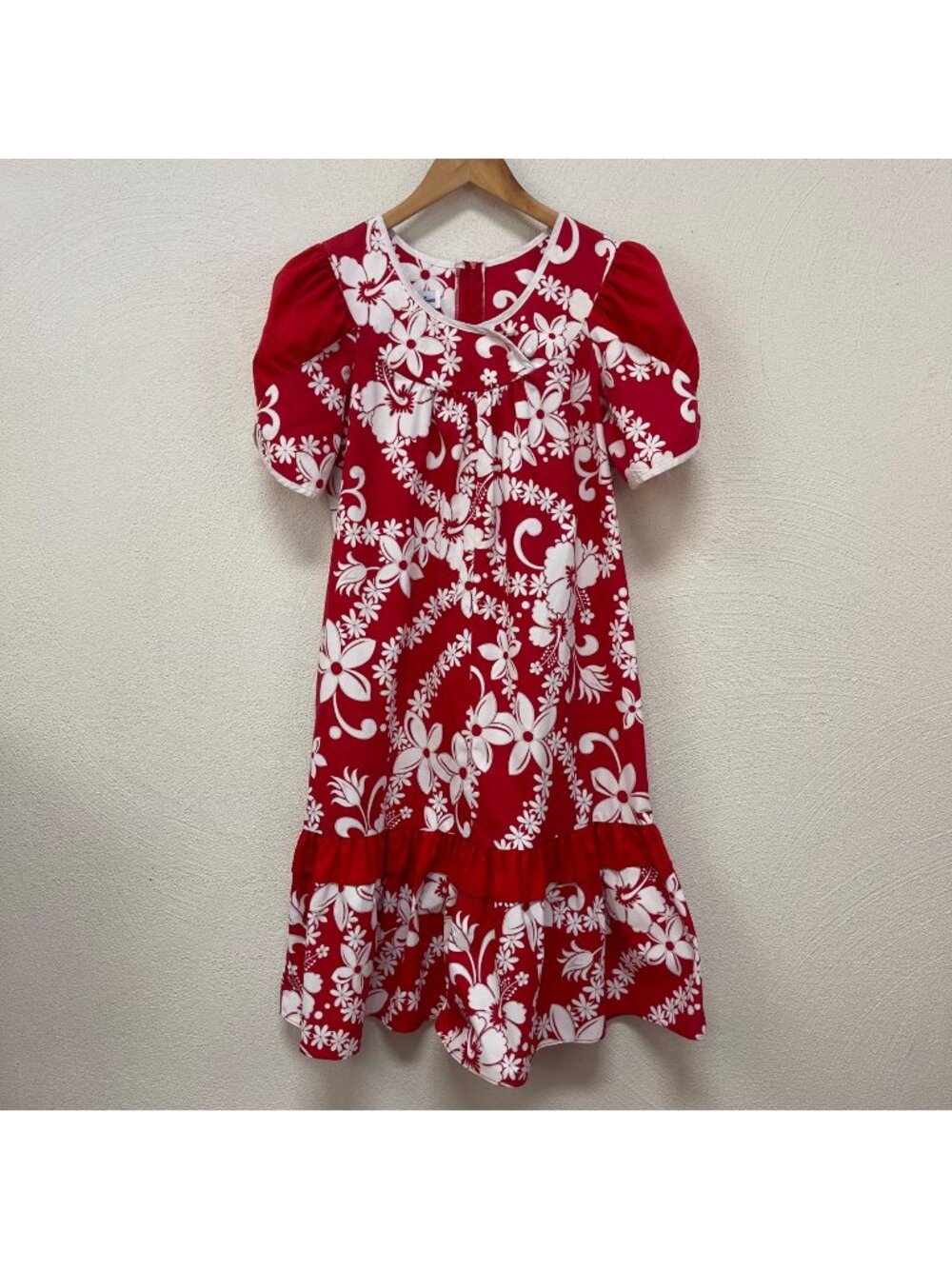 Vintage Good Times Hawaii Red Hibiscus Tropical Leaf MuMu Shift Dress sz Medium